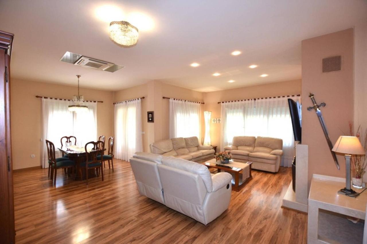 فيلا Torreta Of Gormaig, House With Swimming Pool المظهر الخارجي الصورة